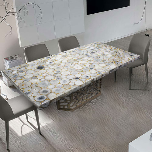 renaissance-tables